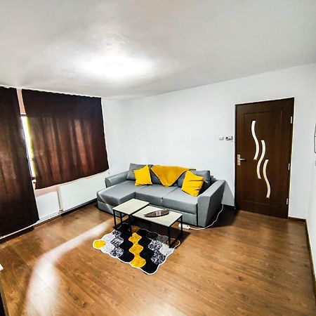 Caragiale Residence เดวา ภายนอก รูปภาพ